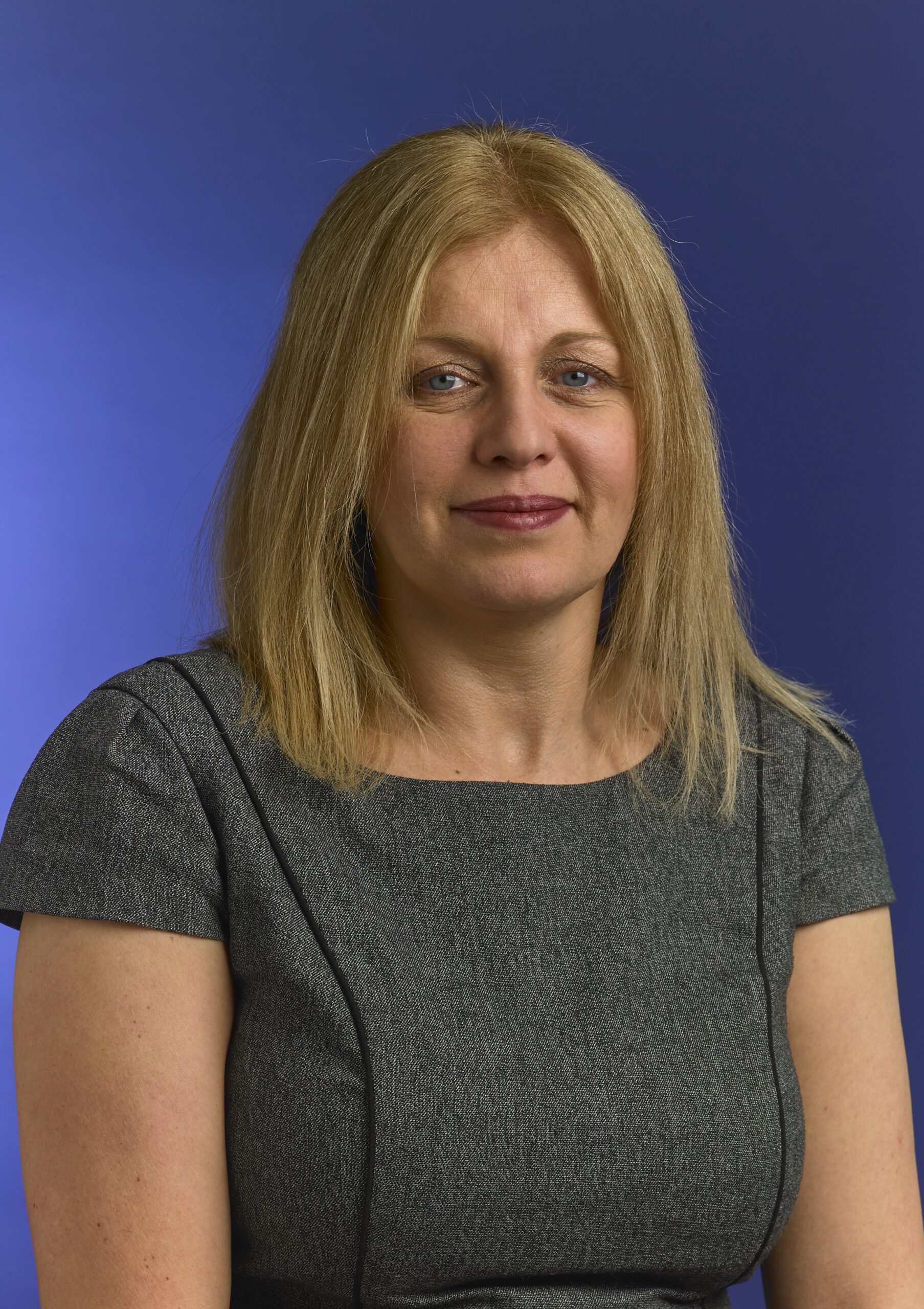 Nadia Dabbagh-Hobrow